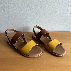Like New Clarks Womens Karsea Strap Sandals